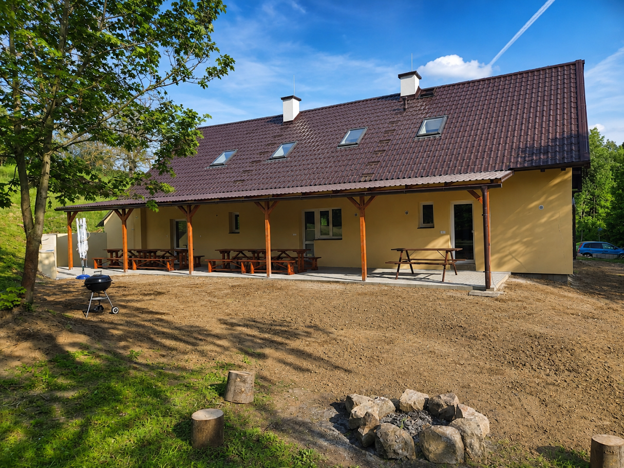 Apartmány 2026 zezadu